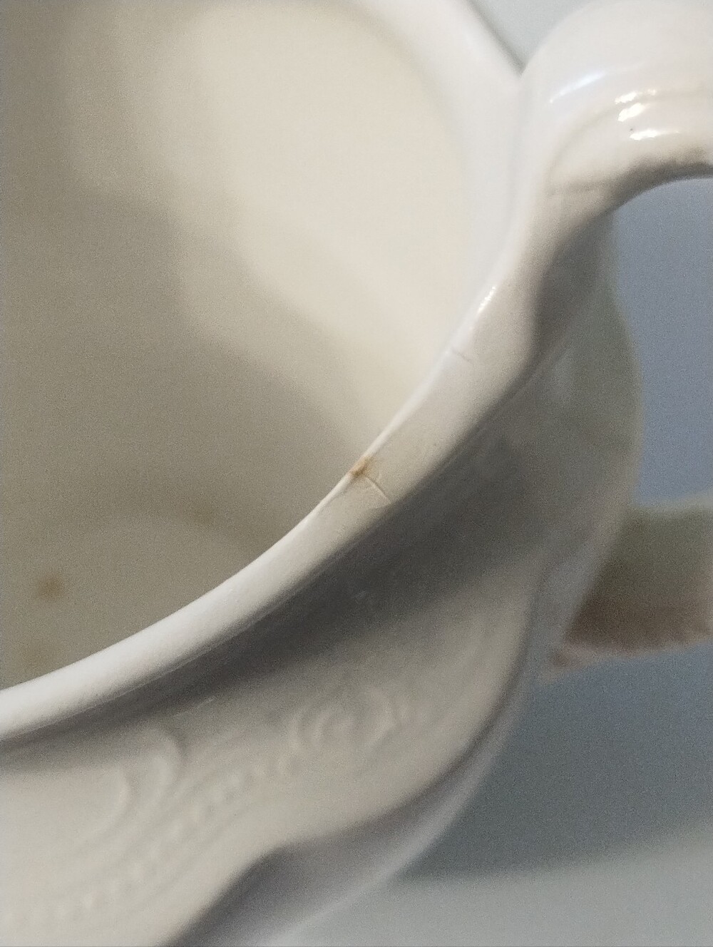Antique Ivory Colored Creamer/Milk Pitcher - Scalloped Design - Picture 9 of 9